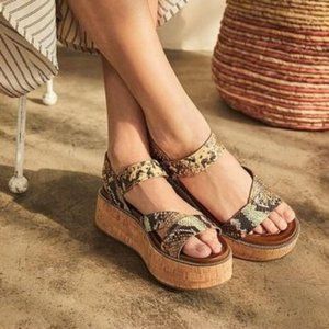 Franco Sarto Ozio Faux Snakeskin Studded Trim Platform Wedge Sandals Size 8 NWOT